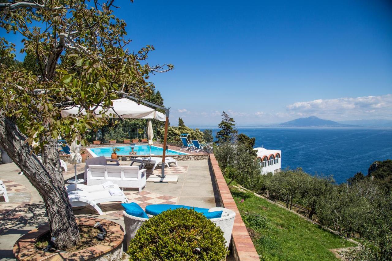 Suite Villa Carolina Κάπρι Εξωτερικό φωτογραφία
