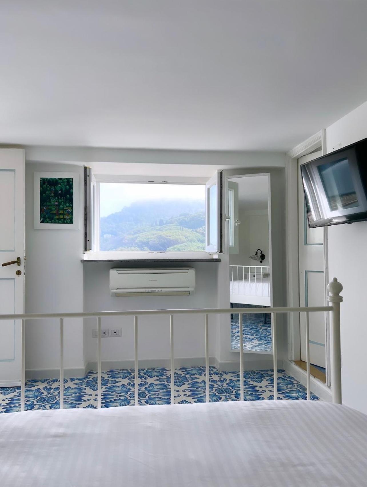 Suite Villa Carolina Κάπρι Εξωτερικό φωτογραφία