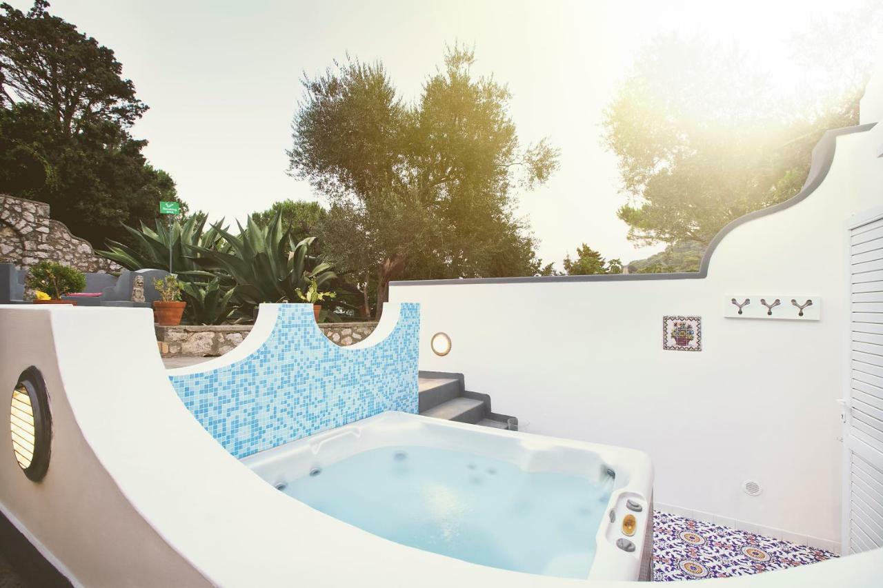 Suite Villa Carolina Κάπρι Εξωτερικό φωτογραφία